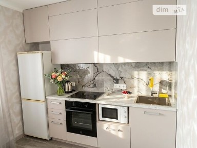 Довготривала оренда 1к квартири на вул. Софії Русової 3 • ID 34722453