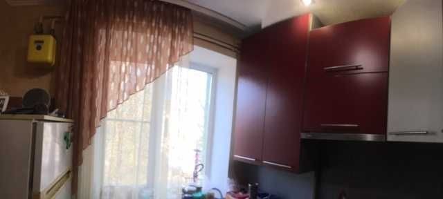 Продажа 2-й квартиры с ремонтом в Центре. Кирпичный дом. Этаж 3\5.
