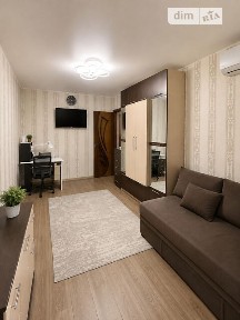 Продаж 3к квартири 63 кв. м на вул. Молодіжна 14 • ID 34734183
