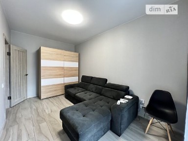 Продаж 1к квартири 31.7 кв. м на вул. Соборна 103/10 • ID 34733625