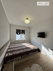 Продаж 2к квартири 63.5 кв. м на вул. Південна 15 • ID 34733486