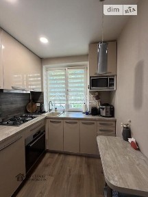 Продаж 3к квартири 65 кв. м на вул. Валентинівська • ID 34733436