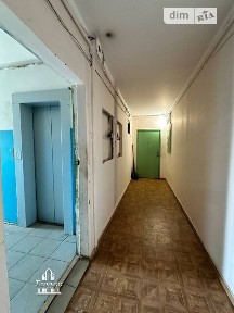 Продаж 3к квартири 72 кв. м на просп. Князя Володимира Великого • ID 34733084