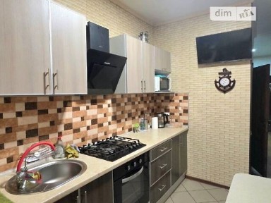 Продаж 3к квартири 63 кв. м на вул. Михайла Грушевського • ID 34733161