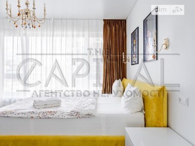 Продаж 3к квартири 122 кв. м на вул. пр-т Оболонський 26 • ID 34731078