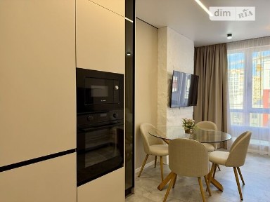 Продаж 2к квартири 64.7 кв. м на вул. Університетська 1Л/1 • ID 34730936