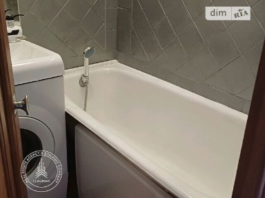 Продаж 2к квартири 47 кв. м на просп. Космонавтів 6 • ID 34730767