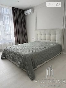 Продаж 3к квартири 82 кв. м на вул. Олени Пчілки 7 • ID 34728120