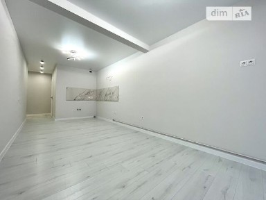 Продаж 1к квартири 32.5 кв. м на вул. Смакули • ID 34727754