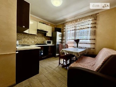 Банківська вулиця, Бориспіль, вул. Банківська 32 • ID 34725861