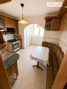 Продаж 3к квартири 79 кв. м на вул. Милославська 37 • ID 34722495