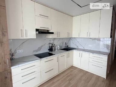 Продаж 2к квартири 77 кв. м на вул. Чорновола В'ячеслава 7 • ID 34722120