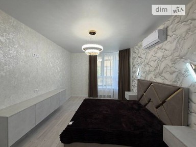 Мартинова проспект, 30, Софіївська Борщагівка, просп. Мартинова 30 • ID 34721861