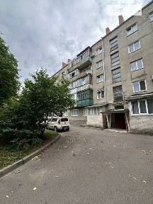 Продаж 3к квартири 61.6 кв. м на вул. Гулака-Артемовського 19 • ID 34721396