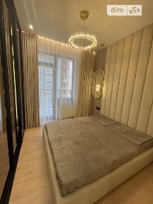 Продаж 2к квартири 67 кв. м на вул. Краснова 1А • ID 34721178