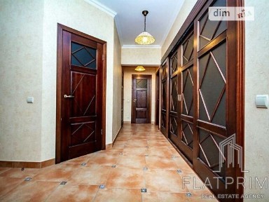 Продаж 2к квартири 74 кв. м на вул. Лукрецька 3 • ID 34720419