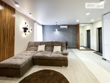 Продаж 2к квартири 90 кв. м на вул. Клочківська 93 • ID 34719164