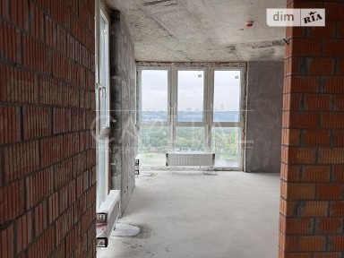 Продаж 3к квартири 100 кв. м на вул. Євгена Маланюка 28 • ID 34717006