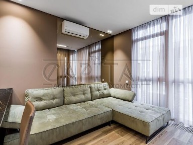 Продаж 3к квартири 82 кв. м на вул. Предславинська 40 • ID 34715078