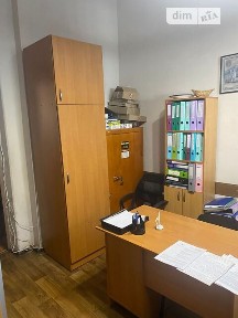 Оренда офісного приміщення на вул. Велика Бердичівська 28/1, приміщень -, поверх - 1 • ID 34732782