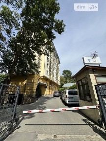 Оренда ОФІСНЕ ПРИМІЩЕННЯ | вул. Личаківська, 33А Новобудова, перший поверх, закрита територія.