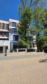 Продаж 1-кімнатної (50м2) квартири в новобудові зданої в експлуатацію на середньому поверсі | район вул. Приміських