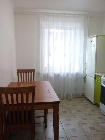 Продам видовую, 1к кв Днепр, Центр, кирпичный дом. Отличное состояние!