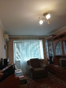 Продам однокімнатну квартиру
