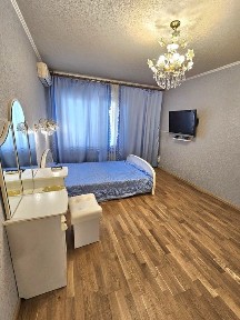 БЕЗ КОМІСІЇ! Сдаю 2к квартиру 65 м. Довгостроково. Лісовий масив. Метро Лісова, Чернігівська.