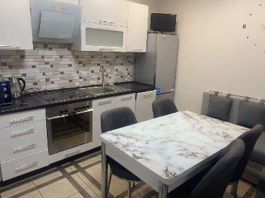 Київ, Шевченківський, Тбіліський провулок 1