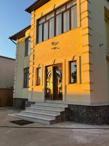 Оренда будинку в м. Чернівці, р-н Гравітон