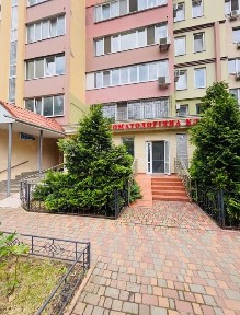 Фасадная коммерция на Таирова / Вузовский