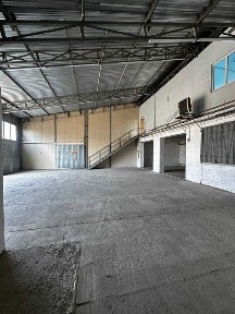 Оренда складу 308 кв. м. та гаражу 18,5 кв. м.