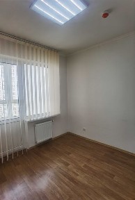Сдам помещение 10 кв. м. с лоджией и мокрой точкой на 12 этаже в ЖК 