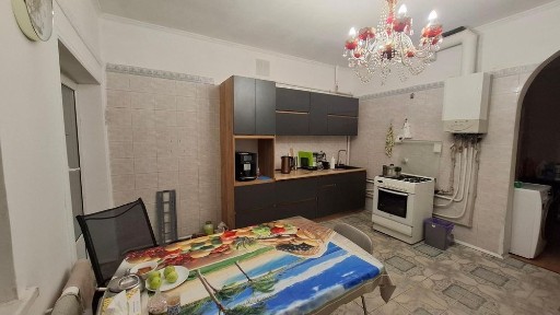 Продам будинок (дом), Журавлівка, метро Київська.