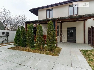 Продаж 2 поверхового будинку з ділянкою на 6 соток, 360 кв. м, 12 кімнат • ID 34733999