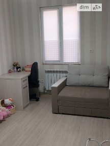 Продаж 1 поверхового будинку з ремонтом і ділянкою на 3 сотки, 105 кв. м, 4 кімнати, на вул. Галушкинська • ID 34733708