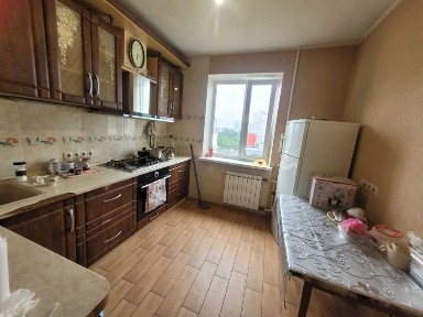 Продам 2к Святошинський р-н м Ак. місто вул Ірпінська 70