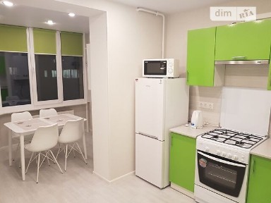 Миру вулиця, Софіївська Борщагівка, вул. Миру 41 • ID 34734243