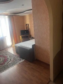 1-кімнатна у новобудові 41м. кв газ. опалення Київський р-н 8/10 поверх