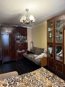 Продам однокімнатну квартиру на Генерала Безручка