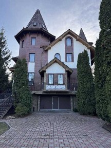 Оренда будинку 1200 м², Деміївська вул.