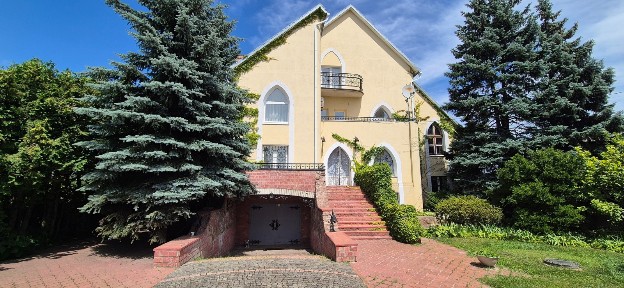 Оренда будинку 450 м², Садова