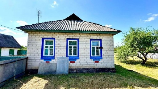 Продається будинок у с. Руська Поляна по вул. Ватутіна