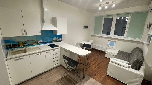Продаж 3-кімнатної квартири 82 м², Сімферопольська вул.