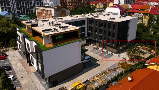 Оренда приміщення 180 м² з терасою у бізнес-центрі UBC, Ужгород, вул. Капушанська | 1 поверх - BC 109 | Комерційні приміщення в оренду в Ужгороді