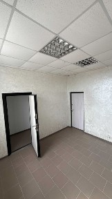 Оренда офісних кабінетів біля Рівного - траса, митниця, охорона, від власника С. Зоря