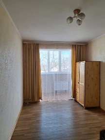 Оренда 2 кімнатної квартири 73кв. м., у мегарозвиненому районі Ірпеня, вулиця Мечникова. 4 поверх 5-ти поверхового, цегляного, утепленого будинку.