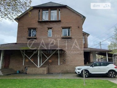Продаж 3 поверхового будинку з гаражем і ділянкою на 6 соток, 396 кв. м, 9 кімнат • ID 34735696