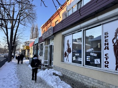 Оренда 35 кв м біля базара вул. Сагайдачного